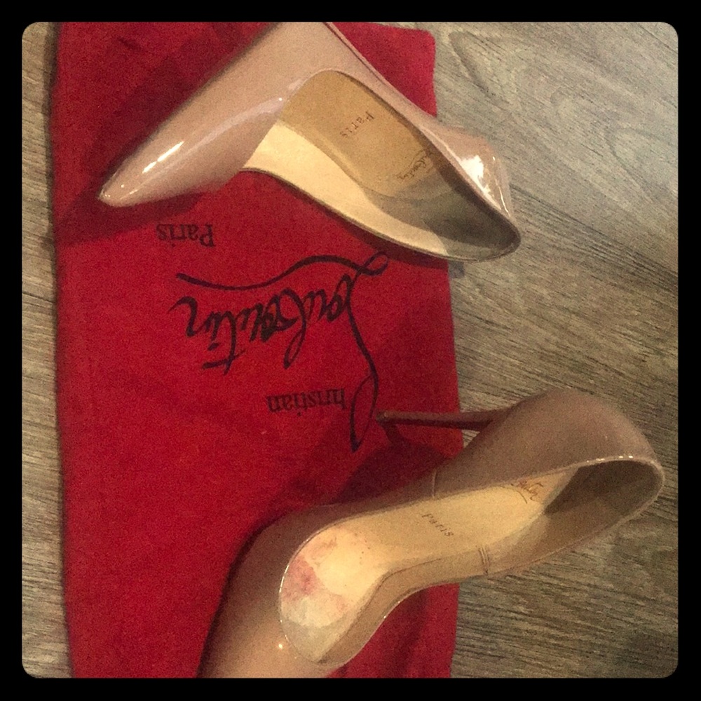 Lightly worn louboutin heels
